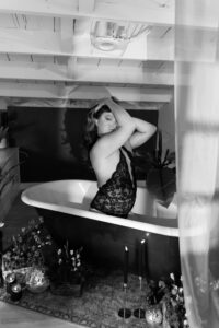 Buffalo_NY_lgbtq_trans_boudoir_empowerment_photo_studio-12